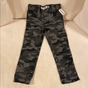 Old Navy Camouflage Cargo Pants